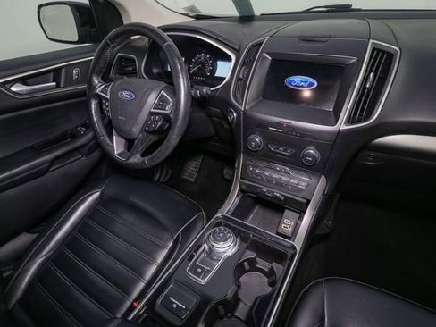 Used 2019 Ford Edge SEL w/ Equipment Group 201A AWD/4WD image 18