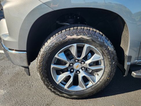 New 2026 Chevrolet Silverado 1500 LT w/ Safety Package image 4