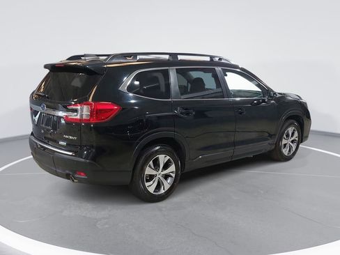Used 2023 Subaru Ascent Premium w/ Convenience Package AWD/4WD image 5