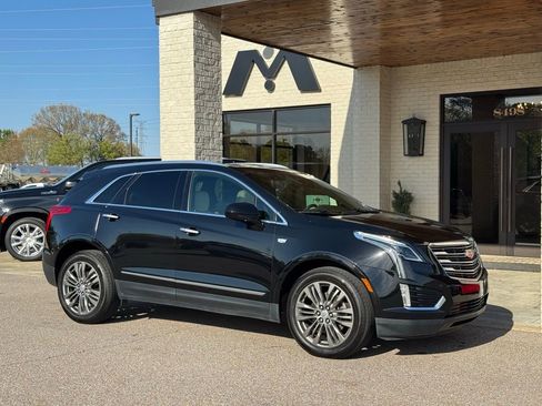 Used 2017 Cadillac XT5 Premium Luxury FWD image 16