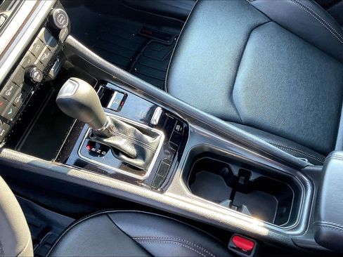 Used 2024 Jeep Compass Latitude w/ Sun and Sound Group image 16