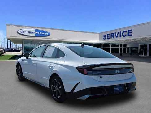 Certified 2025 Hyundai Sonata SEL FWD image 6