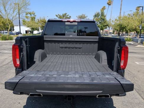Used 2023 GMC Sierra 1500 Denali Ultimate AWD/4WD image 30