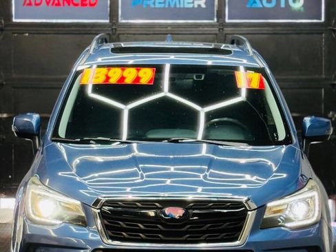 Used 2017 Subaru Forester 2.0XT Touring AWD/4WD image 5