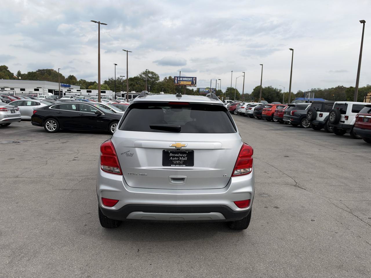 Used 2018 Chevrolet Trax LT w/ LT Convenience Package AWD/4WD image 4