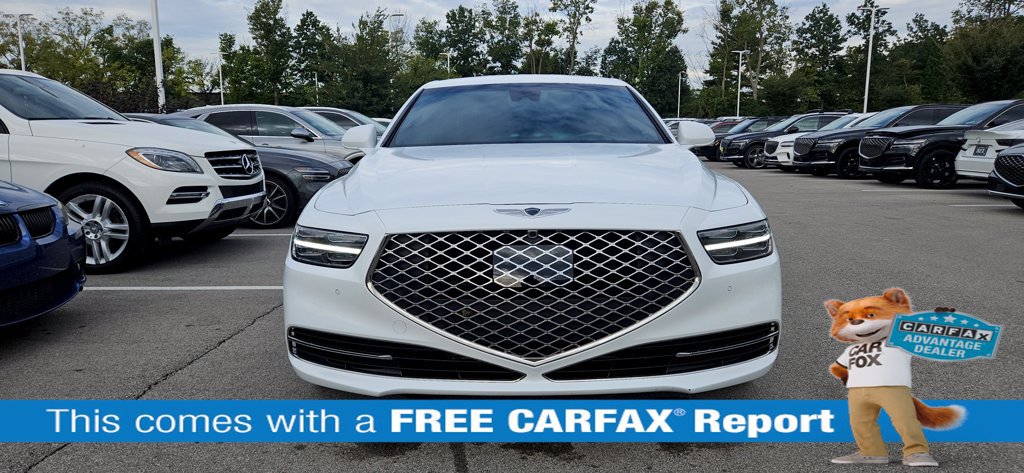 Used 2022 Genesis G90 5.0 Ultimate AWD/4WD image 2