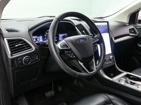 Certified 2022 Ford Edge SEL w/ Convenience Package image 12