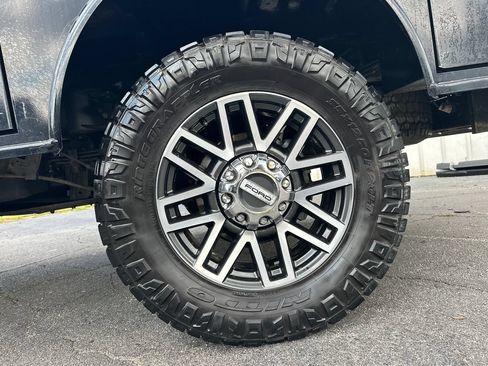Used 2017 Ford F350 Lariat w/ FX4 Off-Road Package AWD/4WD image 19