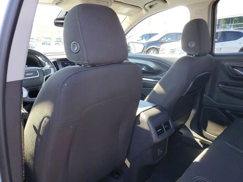 Used 2023 GMC Terrain SLE w/ Driver Convenience Package image 27