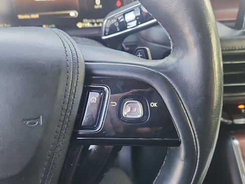 Used 2021 Lincoln Aviator Reserve w/ Equipment Group 201A image 15