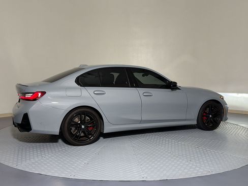Certified 2024 BMW 330i Sedan w/ M Sport Package RWD image 8