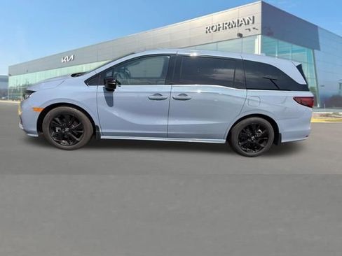 Used 2024 Honda Odyssey Sport image 1
