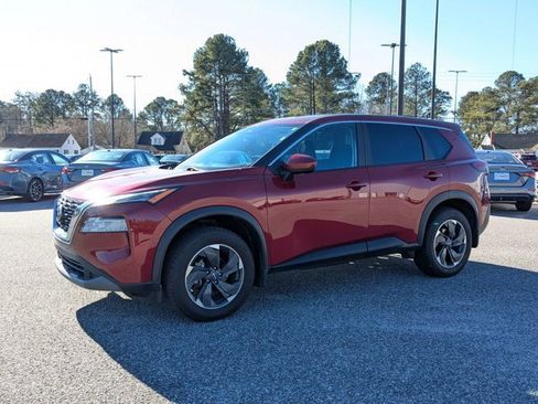 Certified 2023 Nissan Rogue SV image 8
