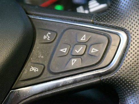 Used 2023 Chevrolet Malibu LT FWD image 21