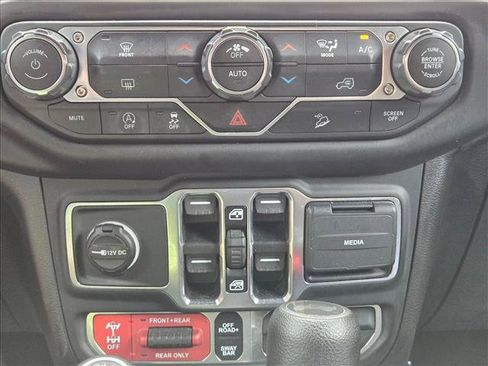 Used 2021 Jeep Wrangler Unlimited Rubicon AWD/4WD image 14