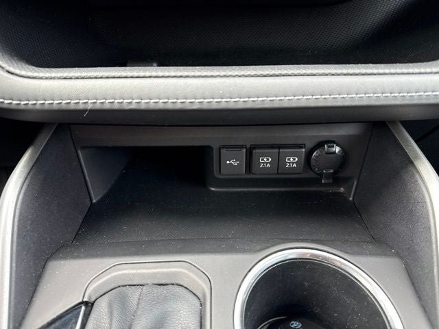 Used 2020 Toyota Highlander XLE AWD/4WD image 37