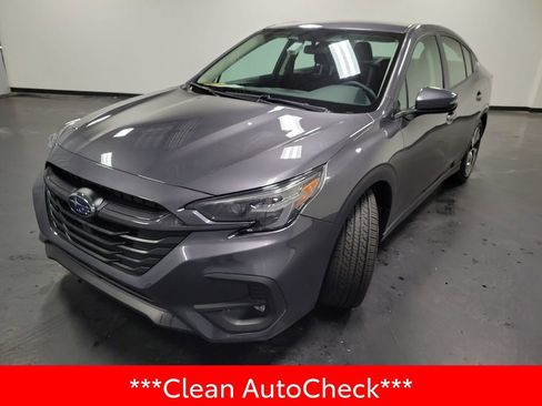 Used 2025 Subaru Legacy Premium image 4