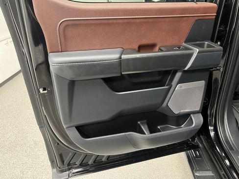 Used 2023 Ford F150 Lariat w/ Equipment Group 502A High image 46