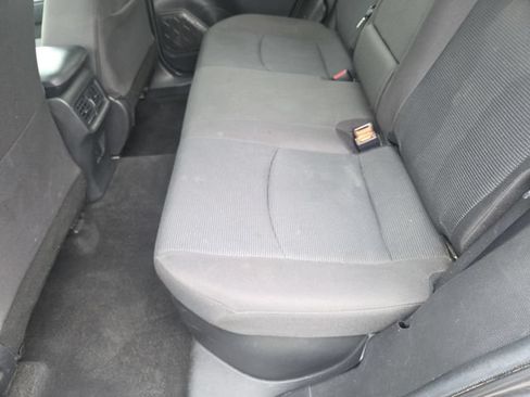Used 2021 Toyota RAV4 LE AWD/4WD image 27