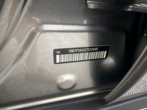 Used 2018 Kia Soul + FWD image 31