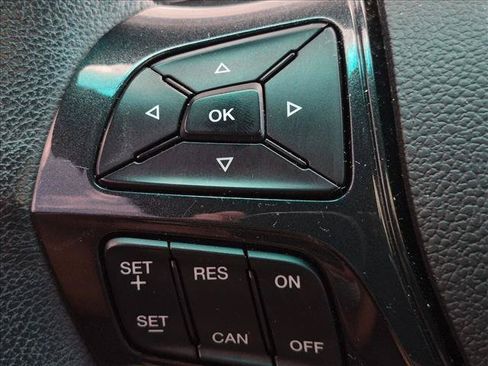 Used 2016 Ford Explorer XLT w/ Equipment Group 202A AWD/4WD image 13
