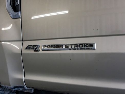 Used 2017 Ford F250 Lariat w/ Lariat Ultimate Package image 53