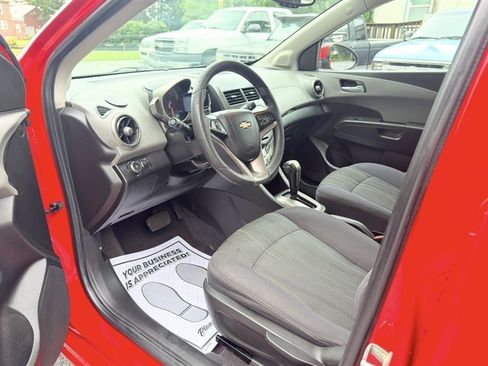 Used 2012 Chevrolet Sonic LT FWD image 7