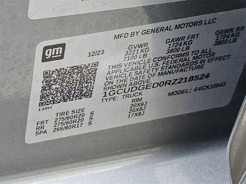 Used 2024 Chevrolet Silverado 1500 LTZ w/ LTZ Premium Package image 27