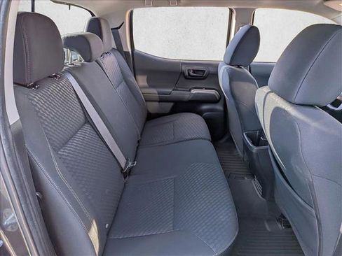 Used 2023 Toyota Tacoma 4x4 Double Cab image 17