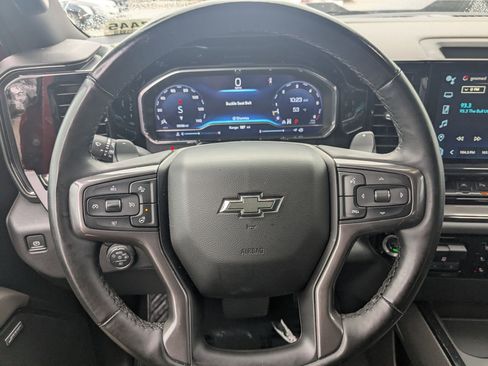 Certified 2024 Chevrolet Silverado 1500 ZR2 w/ Technology Package image 13