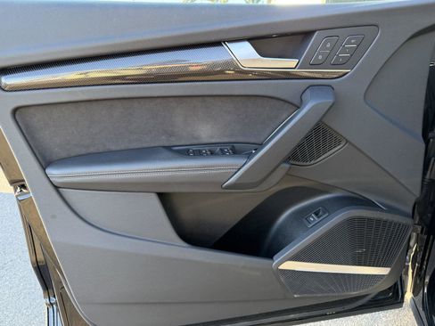 Used 2023 Audi SQ5 Premium Plus w/ Premium Plus Package image 12