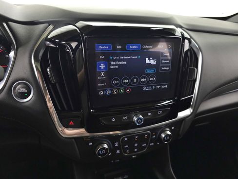 Used 2023 Chevrolet Traverse High Country w/ LPO, Floor Liner Package AWD/4WD image 26