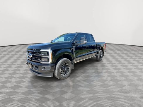 Used 2026 Ford F250 Platinum AWD/4WD image 6