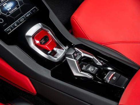 Used 2021 Lamborghini Huracan EVO RWD image 28