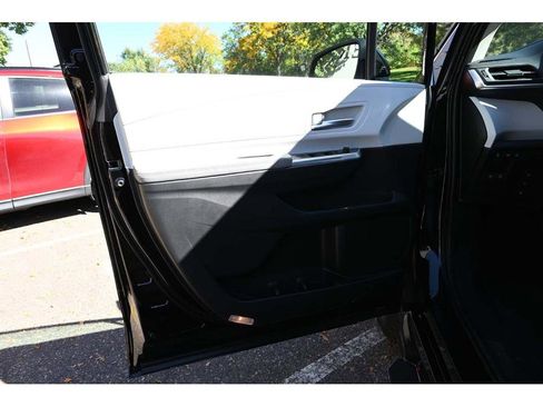 New 2025 Toyota Sienna XLE image 26