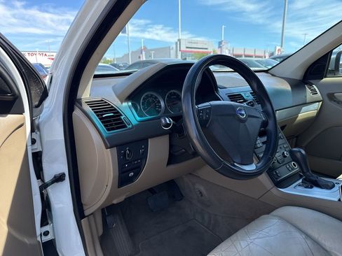 Used 2013 Volvo XC90 3.2 image 12