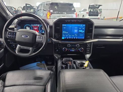 Used 2022 Ford F150 Lariat w/ Trailer Tow Package AWD/4WD image 9