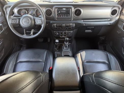 Used 2023 Jeep Gladiator Sport AWD/4WD image 11