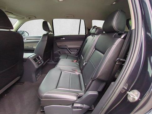 Used 2023 Volkswagen Atlas SE FWD image 20