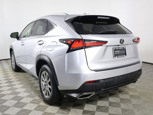Used 2019 Lexus NX 300 FWD image 4