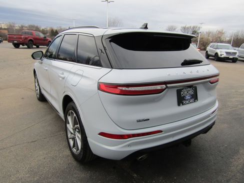 Used 2025 Lincoln Corsair Grand Touring w/ Equipment Group 301A AWD/4WD image 4