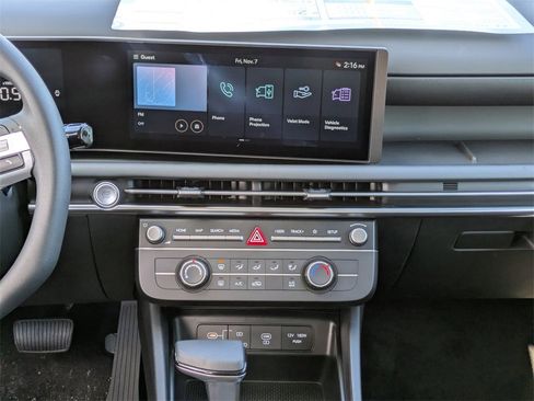 New 2026 Hyundai Tucson SE image 19