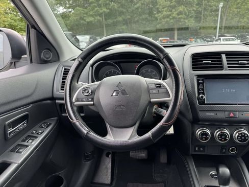 Used 2021 Mitsubishi Outlander Sport ES AWD/4WD image 17