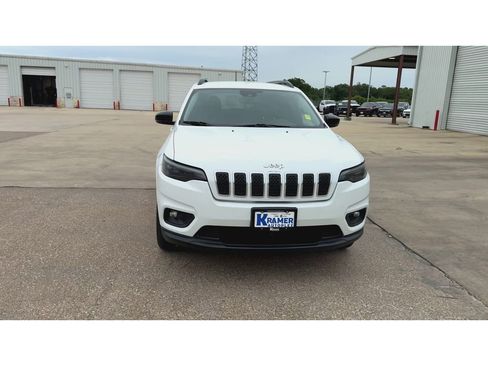 Used 2022 Jeep Cherokee Latitude Lux AWD/4WD image 3