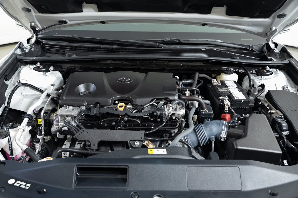 Used 2024 Toyota Camry SE FWD image 40