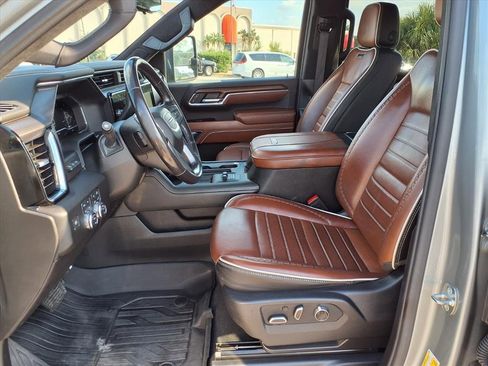 Used 2024 GMC Sierra 2500 Denali Ultimate image 24