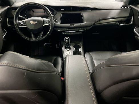 Used 2020 Cadillac XT4 Sport image 10
