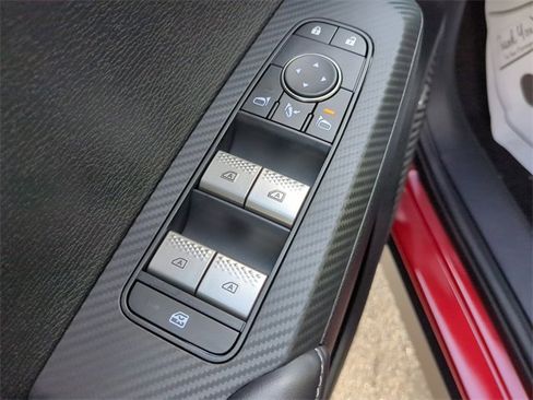 New 2026 Mitsubishi Outlander SE image 21