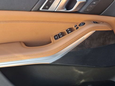 Certified 2022 BMW X5 xDrive40i w/ Premium Package image 13