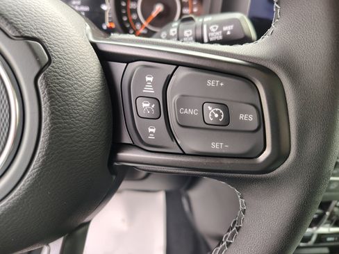 New 2026 Jeep Wrangler Unlimited Sport image 17